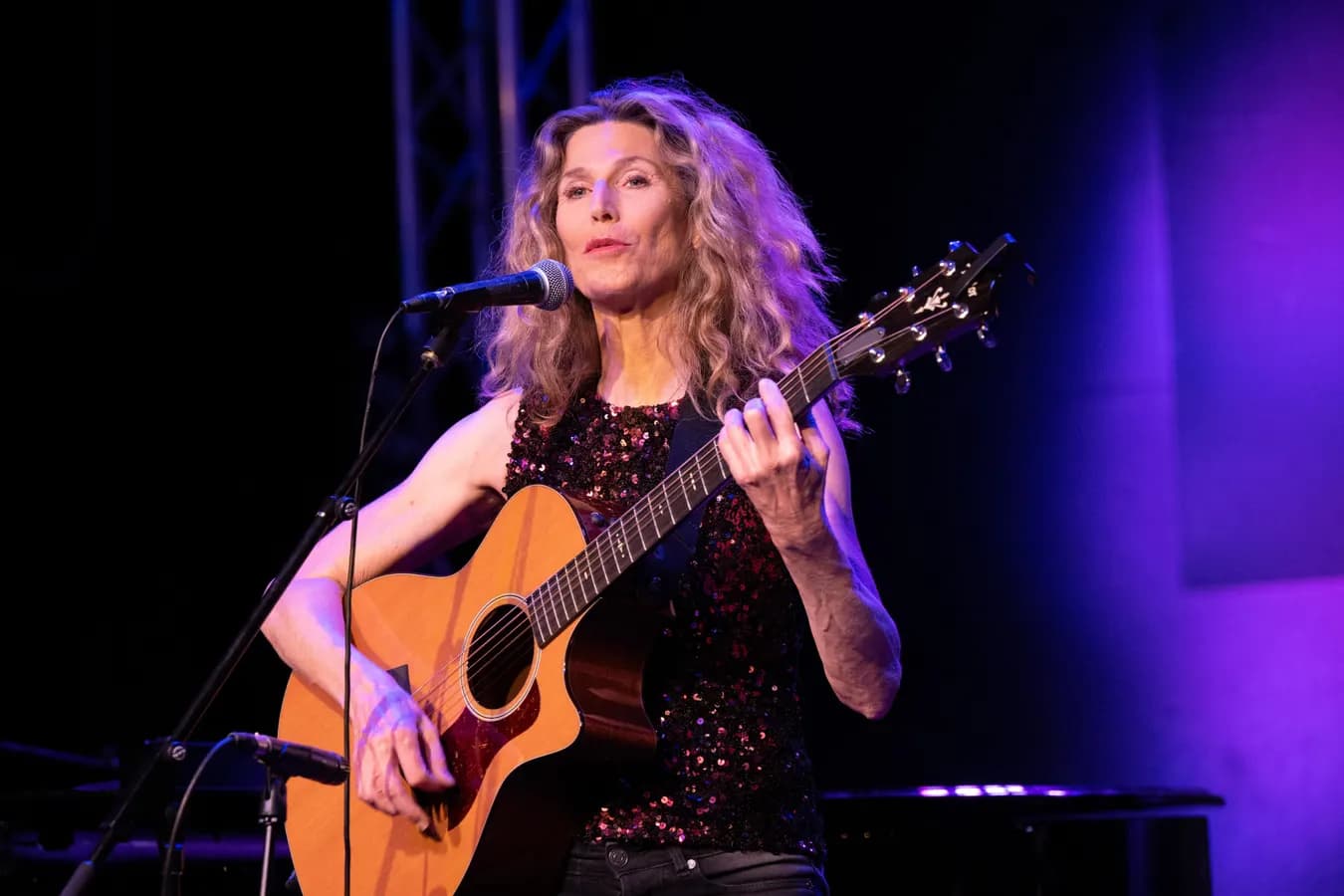 Sophie B. Hawkins