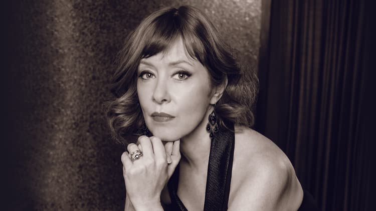 Suzanne Vega
