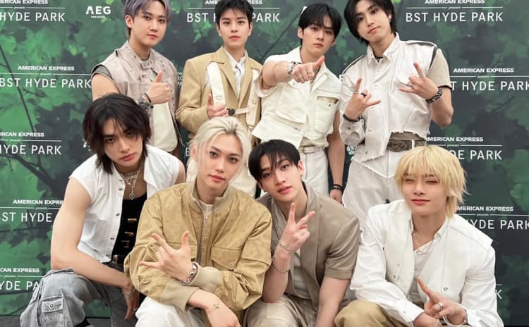 Stray Kids