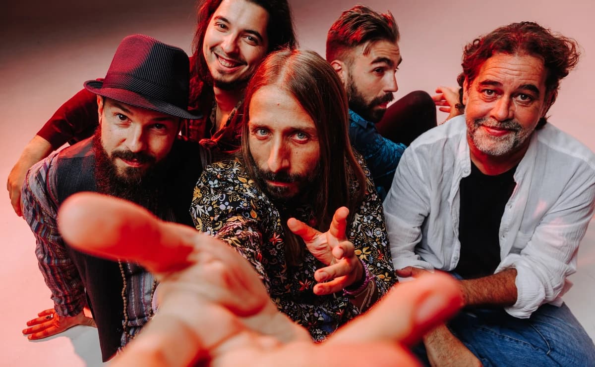 The Grassland Sinners