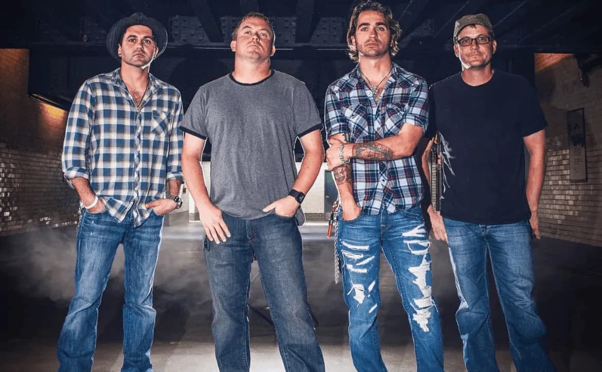 Cross Canadian Ragweed